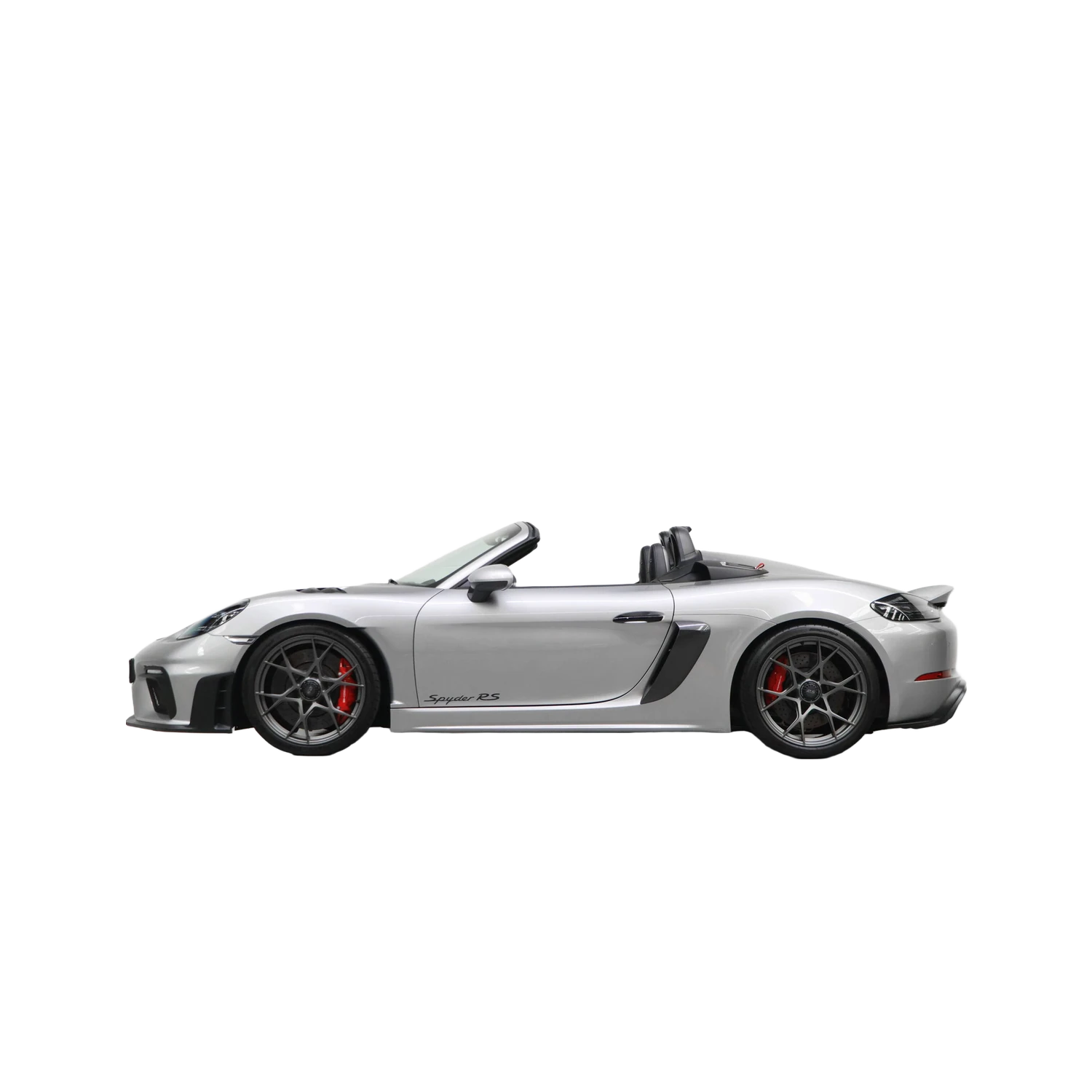 Porsche 718 Spyder with the Partial Front area marked
